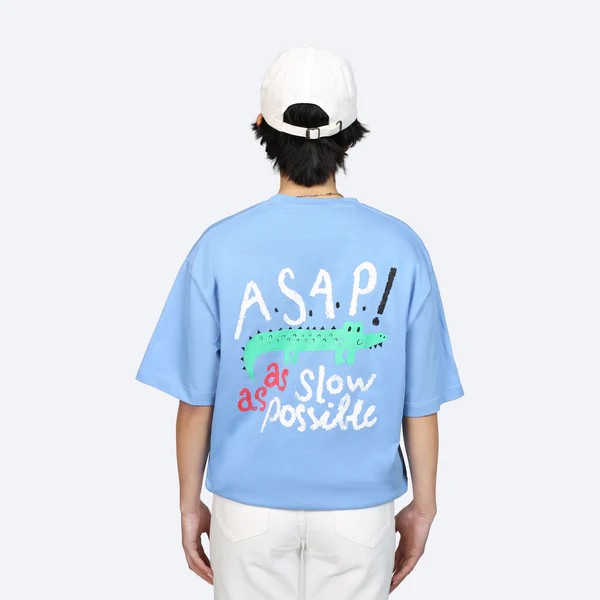 On Vacation: Modell 'ASAP As slow as Possible T-Shirt - Light Blue'