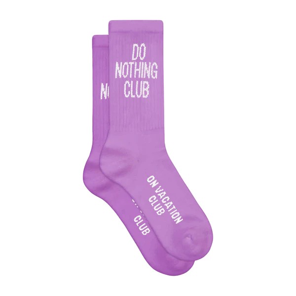 On Vacation: Modell 'Do Nothing Club Tennis Socks - Purple'