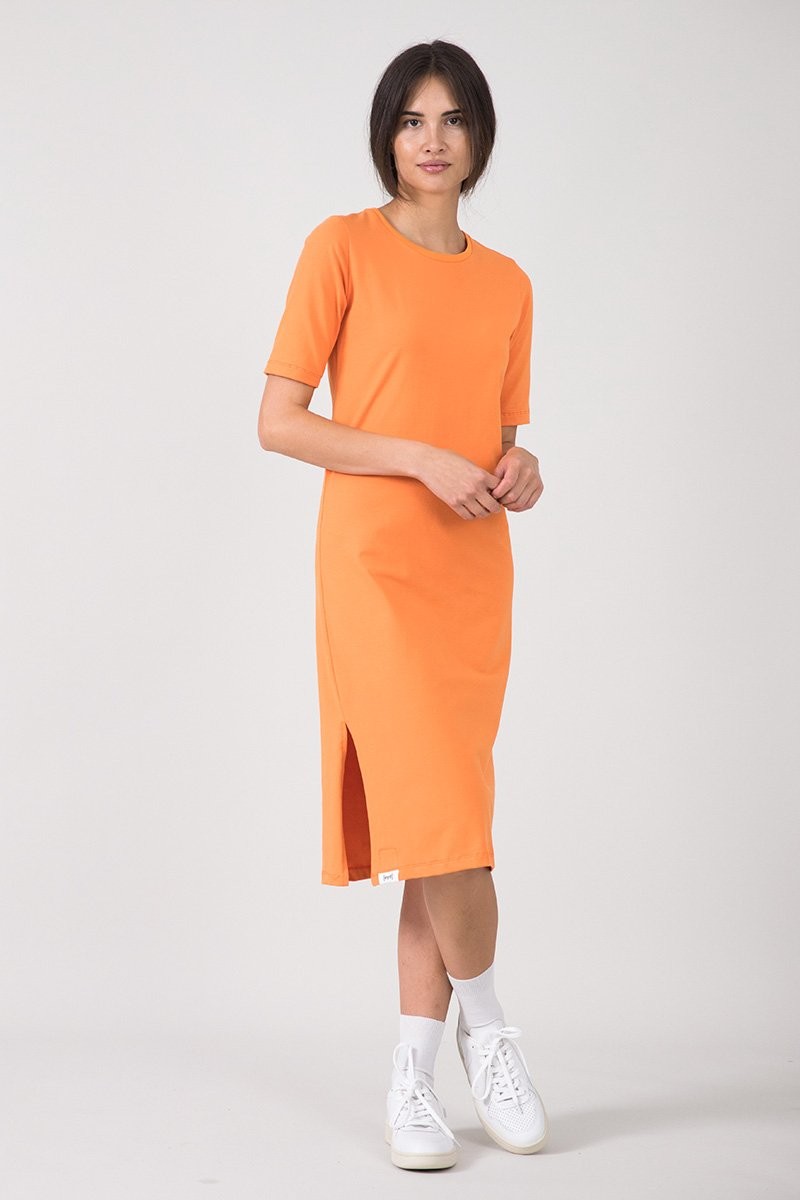 [eyd]: Modell 'Dinata Short Dress - Orange'