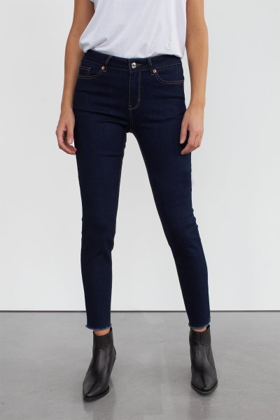 Withblack: Modell 'Skinny Jeans - Dark Blue'