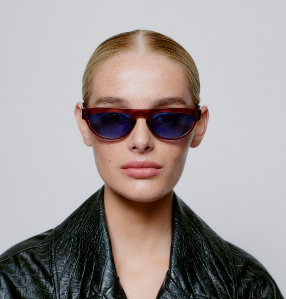A.Kjærbede: Modell 'Jake Sonnenbrille - Brown Transparent'