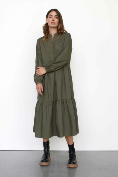 WithBlack: Modell 'Long Dress - Moss Green'